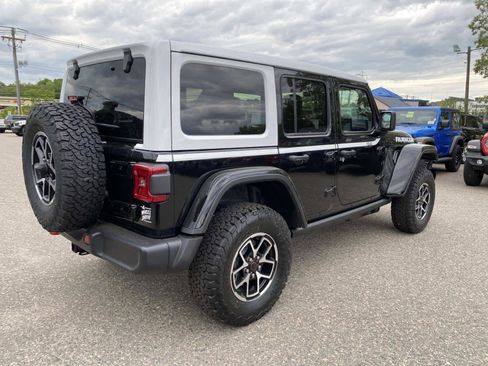 New 2026 Jeep Wrangler Unlimited Rubicon w/ Whitecap Package AWD/4WD image 3