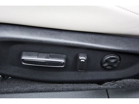 Used 2021 Honda Accord Touring image 27