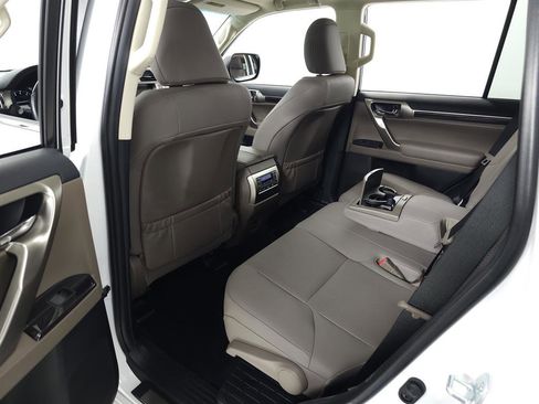 Certified 2021 Lexus GX 460 Premium w/ Premium Package image 32