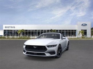 New 2025 Ford Mustang Convertible video 2