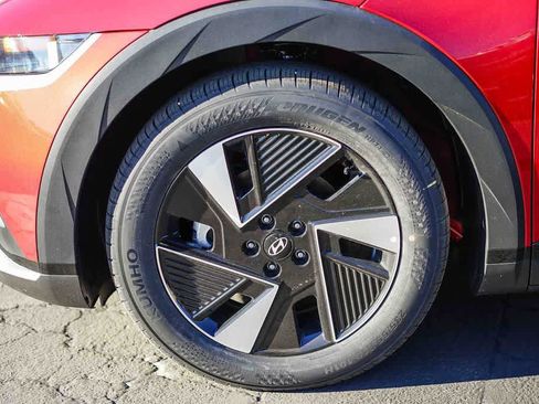 New 2026 Hyundai Ioniq 5 SEL RWD image 9