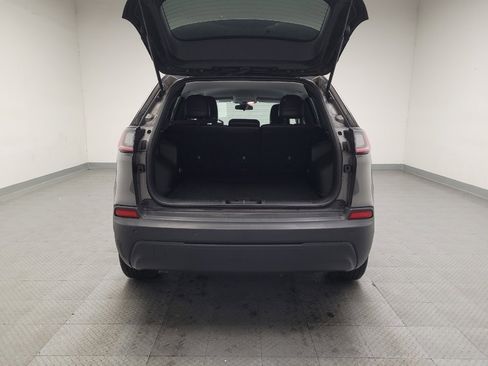 Used 2019 Jeep Cherokee Latitude Plus image 29