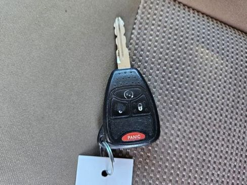 Used 2016 Jeep Patriot Latitude image 28