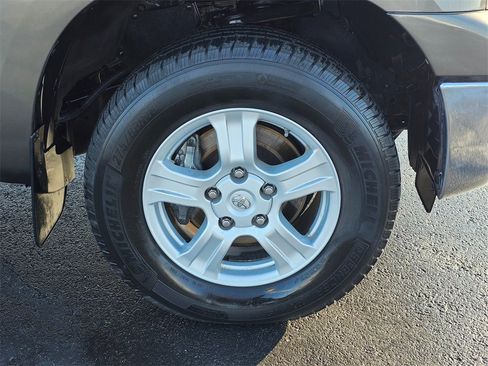Used 2012 Toyota Tundra Grade image 9