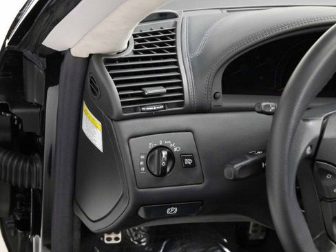 Used 2006 Mercedes-Benz CL 65 AMG image 34