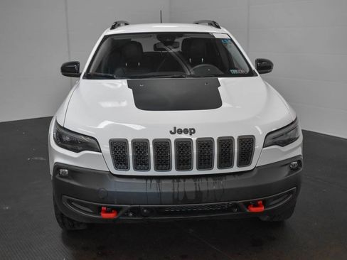 Used 2022 Jeep Cherokee Trailhawk image 2