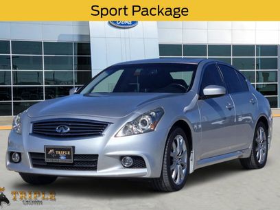 Used 2012 INFINITI G37 x w/ Premium Pkg