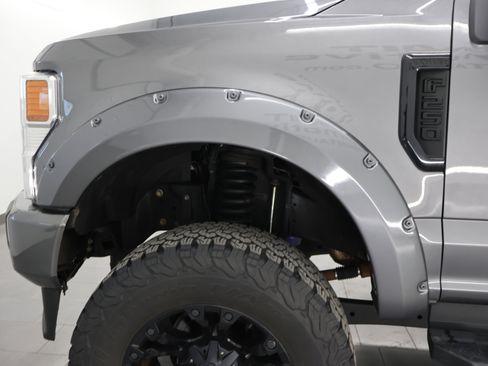 Used 2022 Ford F250 XLT w/ Black Appearance Package AWD/4WD image 99