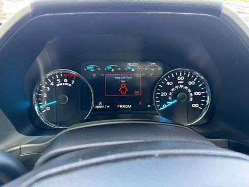 Used 2020 Ford F150 Lariat w/ Equipment Group 502A Luxury AWD/4WD image 26