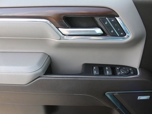 Used 2023 GMC Sierra 1500 SLT w/ SLT Premium Package image 36