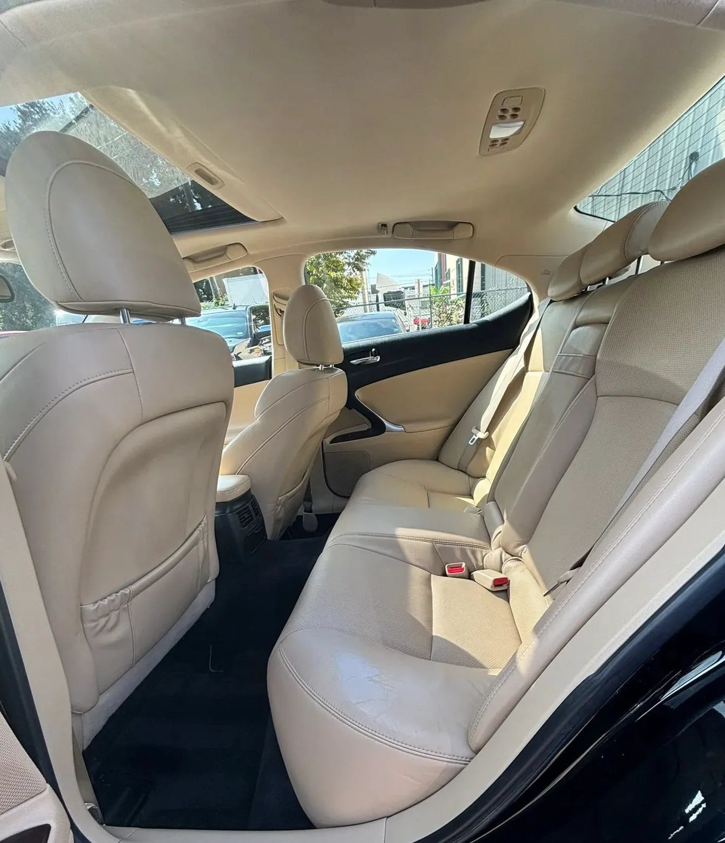 Used 2008 Lexus IS 250 w/ Premium Pkg RWD image 13