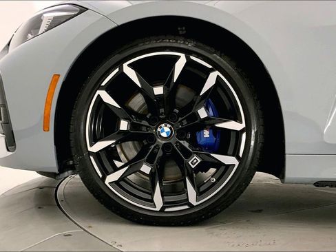 Certified 2025 BMW 430i Convertible w/ M Sport Package RWD image 8