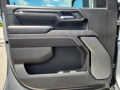 Used 2025 GMC Sierra 2500 AT4X AWD/4WD image 24