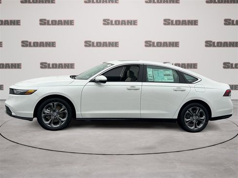 New 2025 Honda Accord EX-L image 2