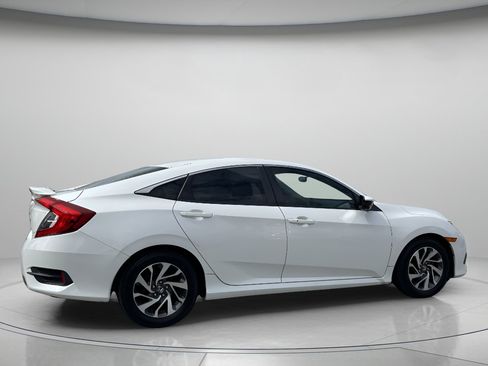 Used 2016 Honda Civic EX image 13