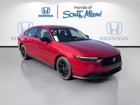 New 2025 Honda Accord SE image 1