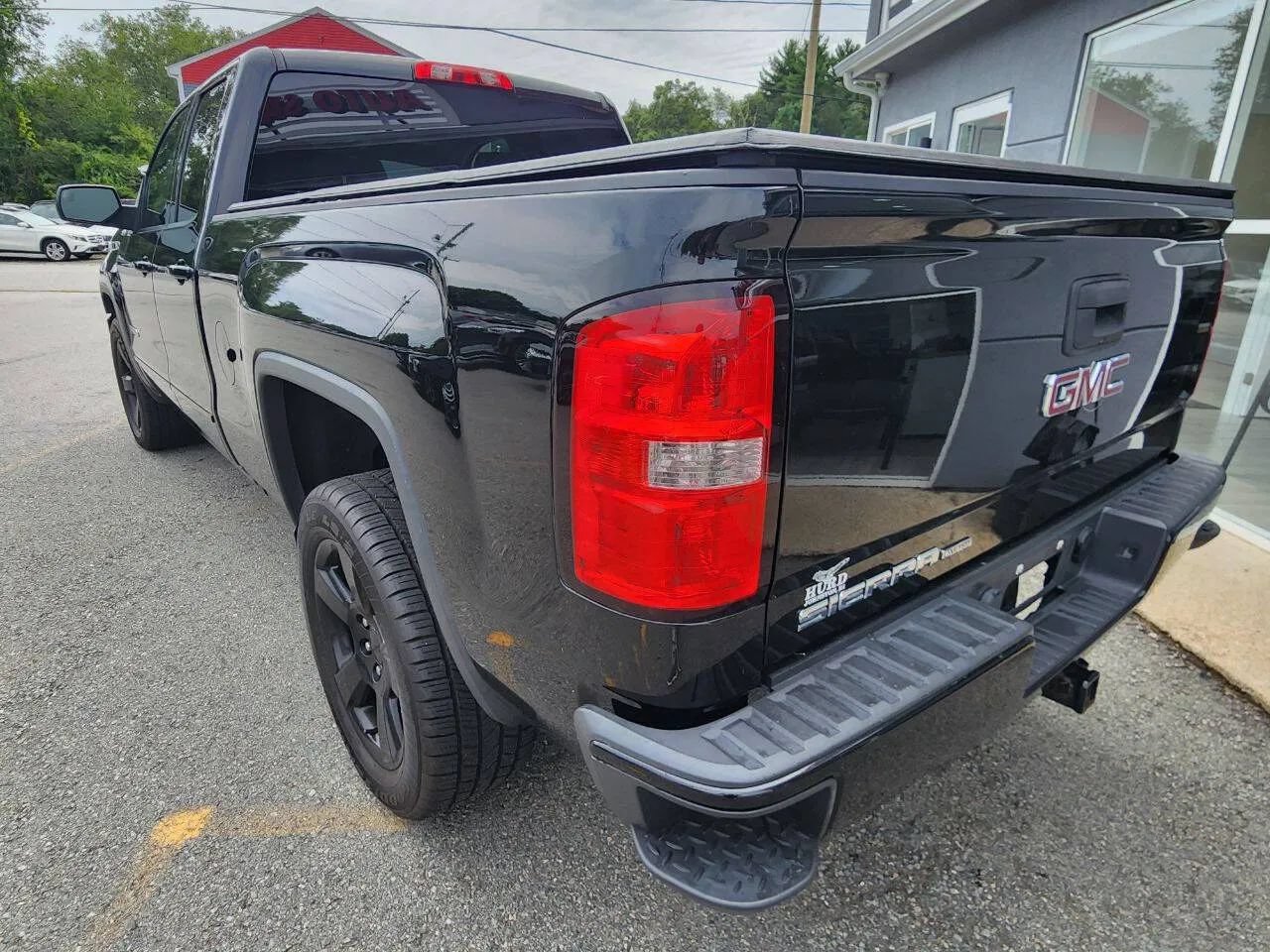 Used 2019 GMC Sierra 1500 Limited w/ Elevation Edition AWD/4WD image 7