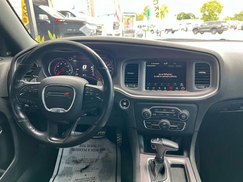 Used 2019 Dodge Charger Scat Pack image 17