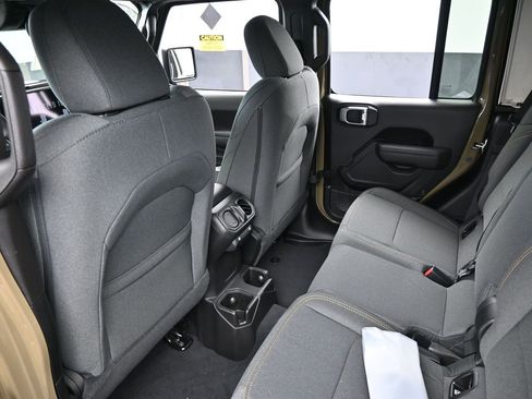 New 2026 Jeep Gladiator Sport image 27