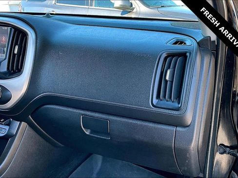 Used 2016 GMC Canyon SLT w/ Driver Alert Package image 26