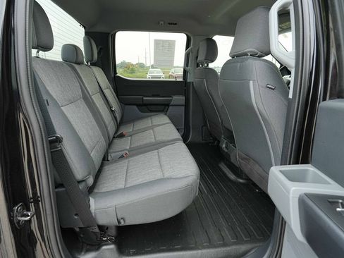 Used 2022 Ford F150 XL w/ Equipment Group 101A High AWD/4WD image 23