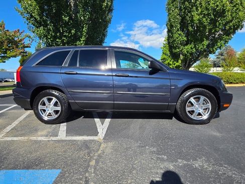 Used 2007 Chrysler Pacifica AWD image 4