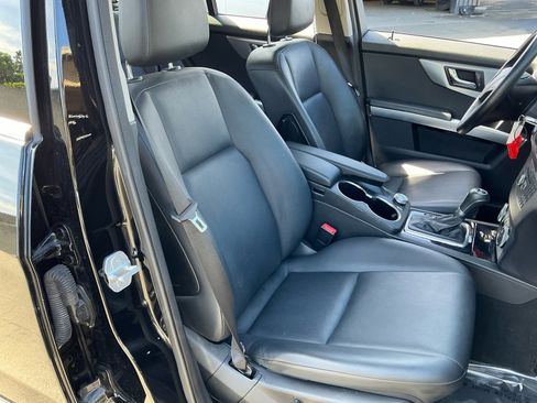 Used 2010 Mercedes-Benz GLK 350 2WD image 21