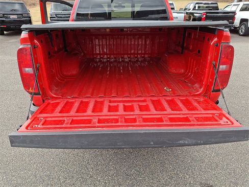 Used 2020 Chevrolet Colorado Z71 image 29