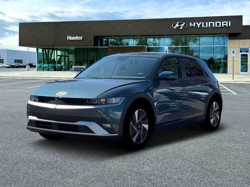 New 2026 Hyundai Ioniq 5 SE RWD image 1