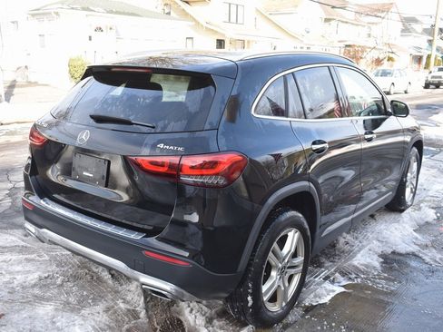 Used 2022 Mercedes-Benz GLA 250 4MATIC image 6