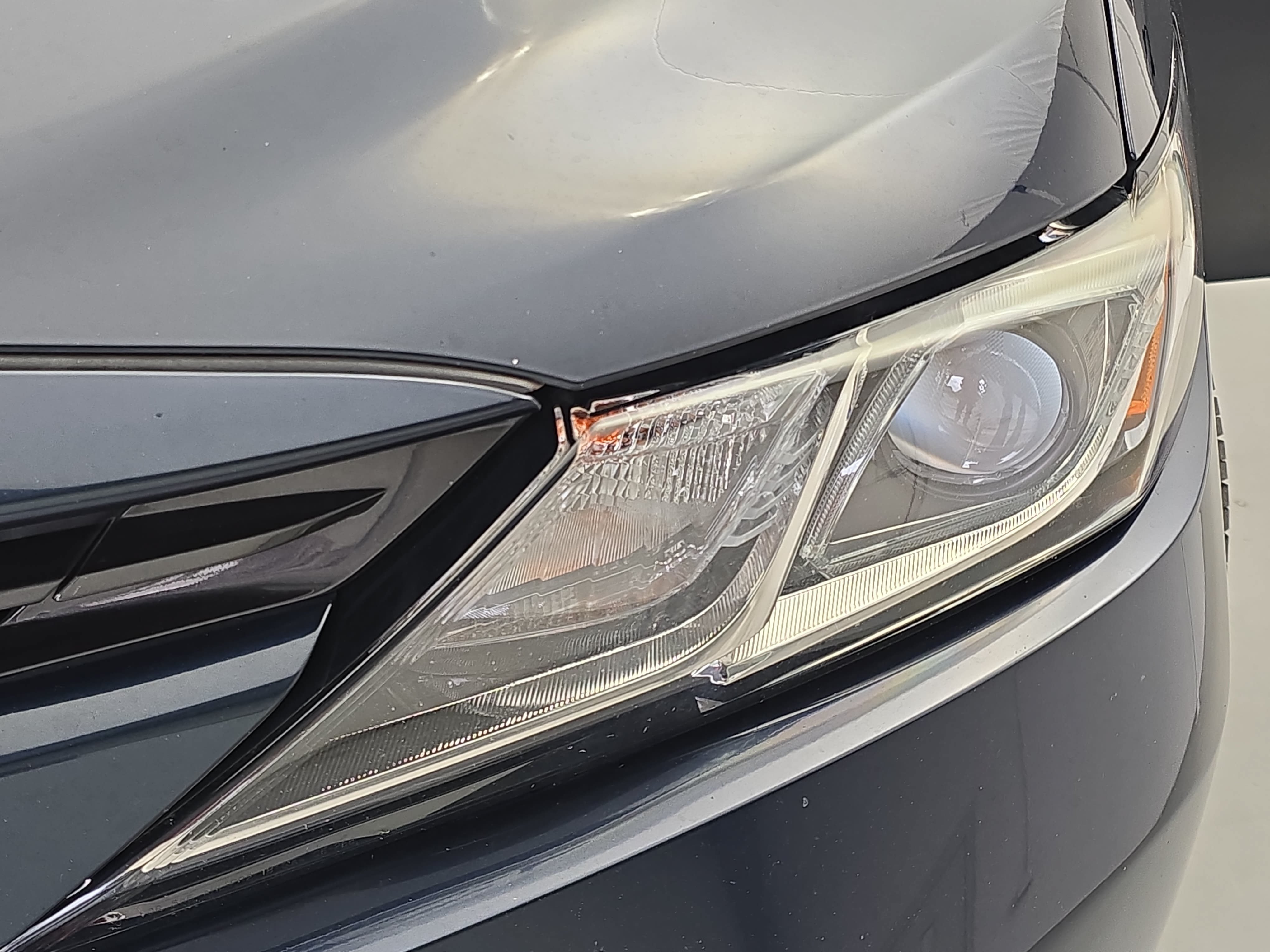 Used 2019 Toyota Camry LE FWD image 29