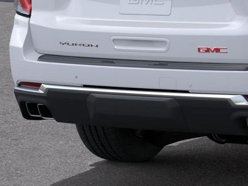 Used 2026 GMC Yukon XL Denali AWD/4WD image 14