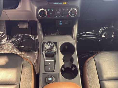 Certified 2022 Ford Bronco Sport Outer Banks w/ Tech Package AWD/4WD image 24