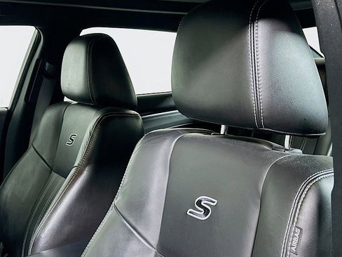 Used 2022 Chrysler 300 S image 21