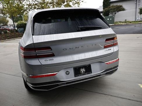 Certified 2026 Genesis GV80 3.5T Prestige image 10