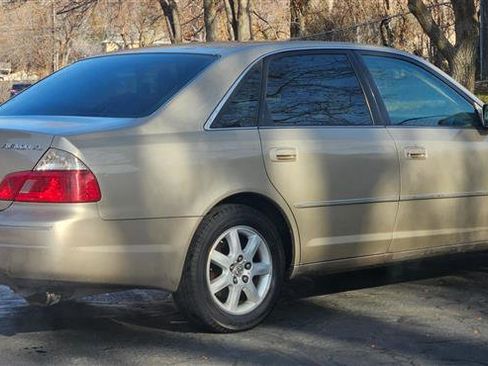 Used 2004 Toyota Avalon image 5