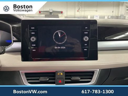 New 2026 Volkswagen Taos SE AWD/4WD image 21