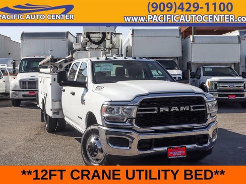Used 2020 RAM 3500 Tradesman w/ Chrome Appearance Group AWD/4WD image 1