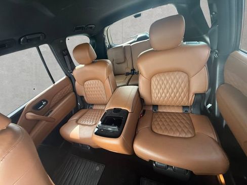 Used 2023 INFINITI QX80 Sensory w/ Cargo Package AWD/4WD image 22