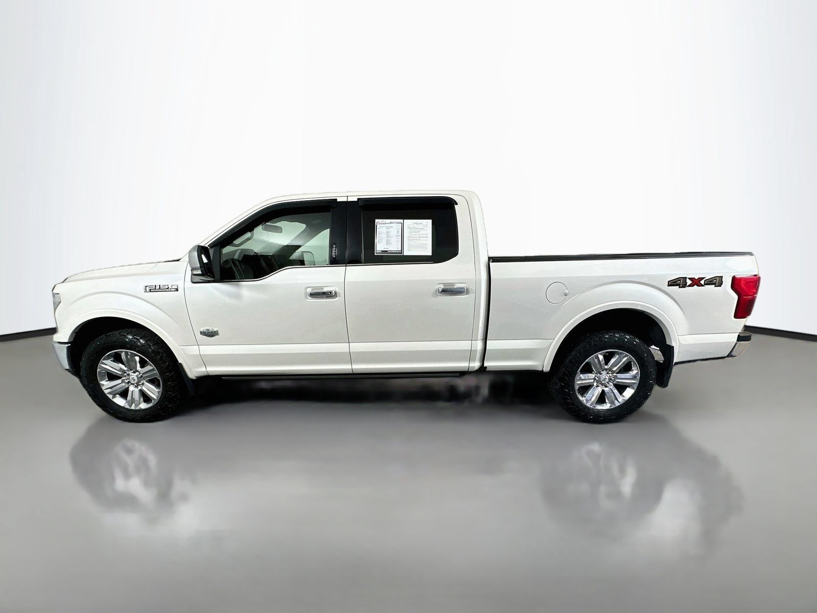 Used 2019 Ford F150 King Ranch w/ Equipment Group 601A Luxury AWD/4WD image 4