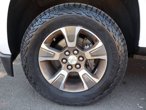 Used 2016 Chevrolet Colorado Z71 AWD/4WD image 41