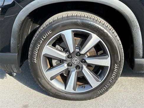 Used 2023 Honda Pilot Elite image 8