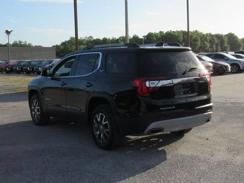 Used 2023 GMC Acadia SLT FWD image 8