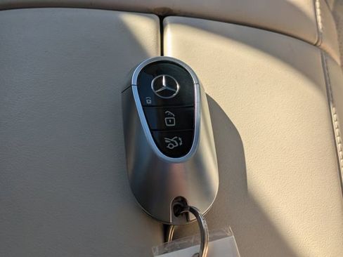 Used 2022 Mercedes-Benz S 580 4MATIC Sedan image 31