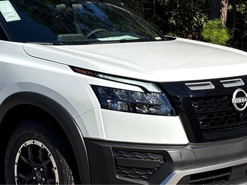 New 2025 Nissan Pathfinder Rock Creek image 22