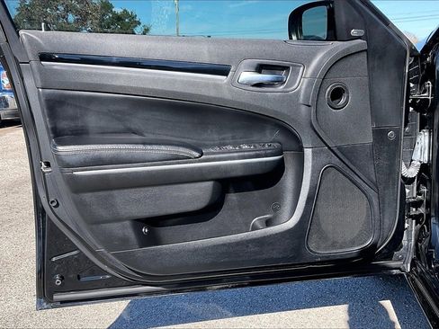 Used 2021 Chrysler 300 S image 17