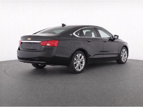 Used 2015 Chevrolet Impala LT w/ Convenience Package FWD image 5