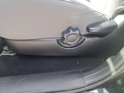 Used 2023 Toyota Tacoma SR image 19