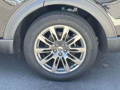 Certified 2025 Ford Explorer Platinum RWD image 27