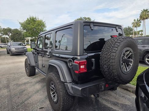 Used 2024 Jeep Wrangler Unlimited Sport AWD/4WD image 4